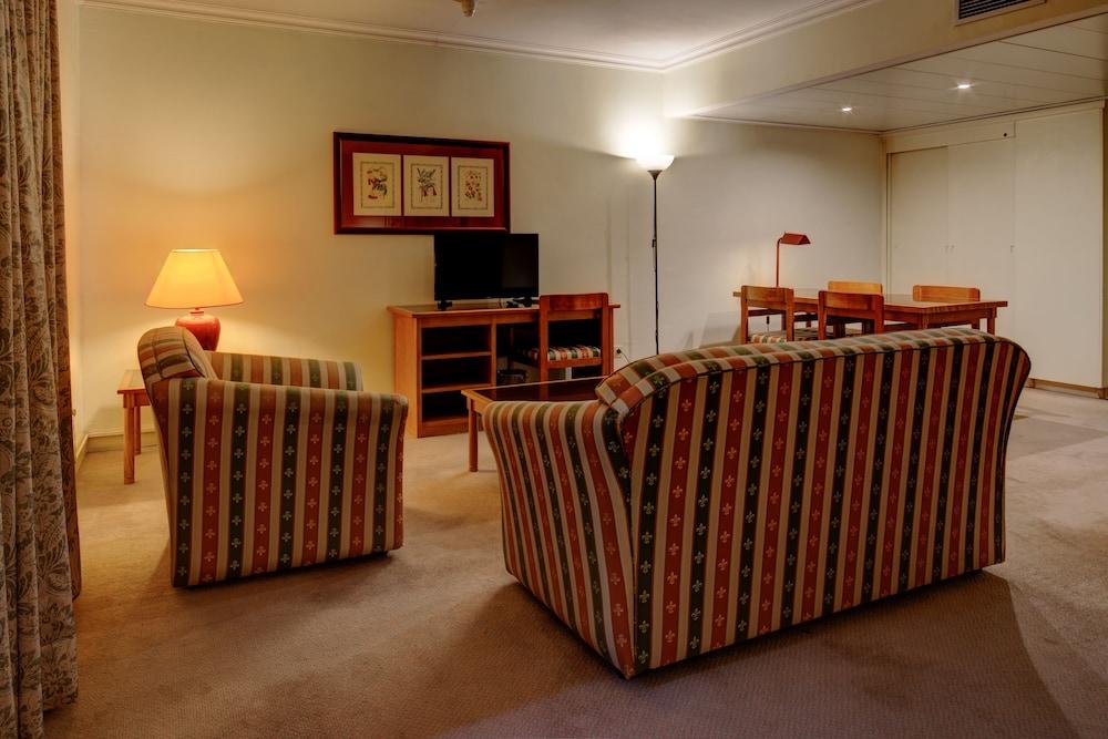 Vip Executive Suites Do Marques Hotel Lisbona Esterno foto