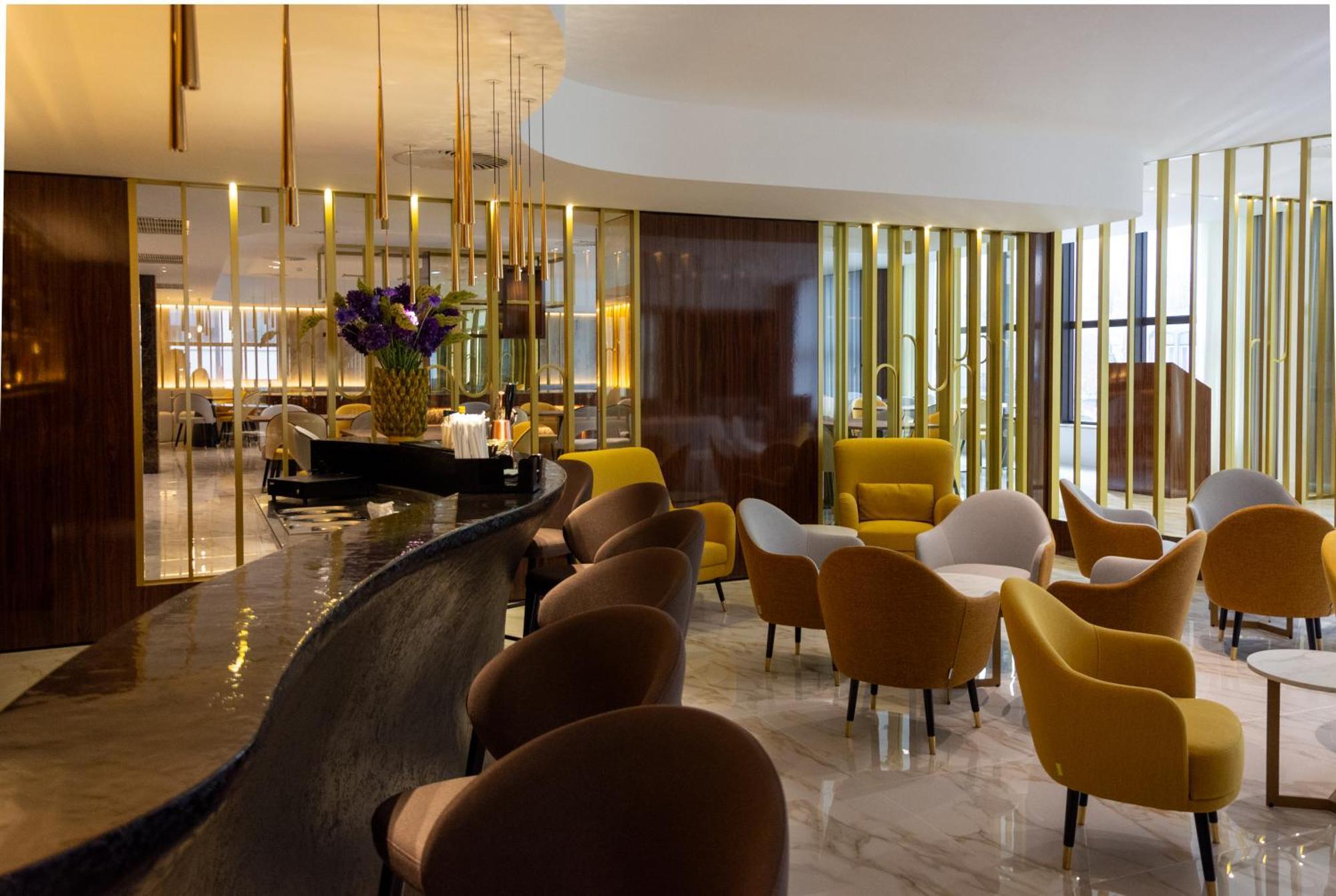 Vip Executive Suites Do Marques Hotel Lisbona Esterno foto