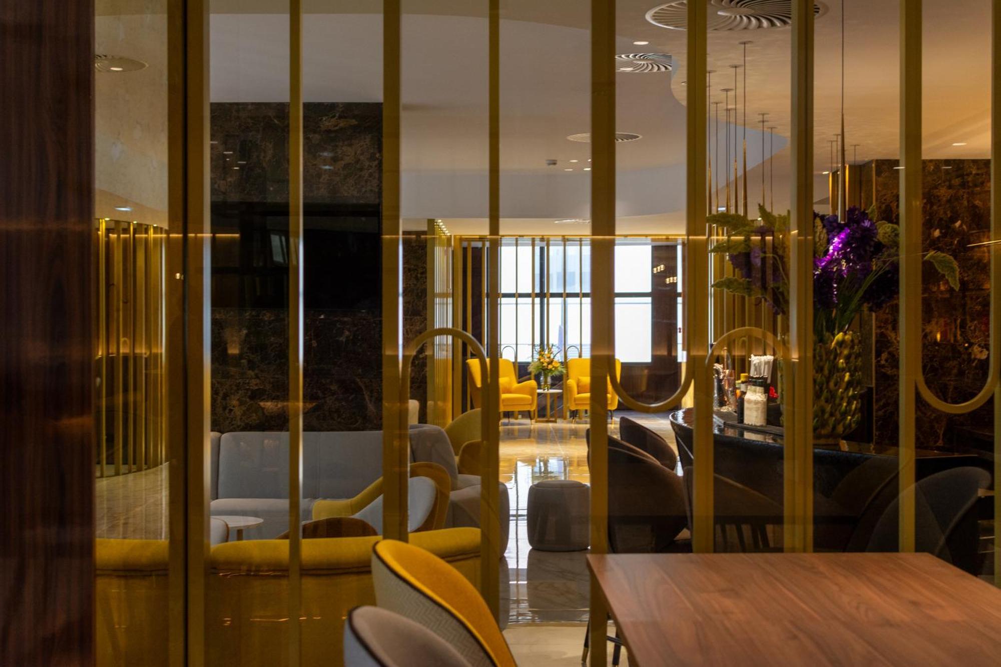 Vip Executive Suites Do Marques Hotel Lisbona Esterno foto